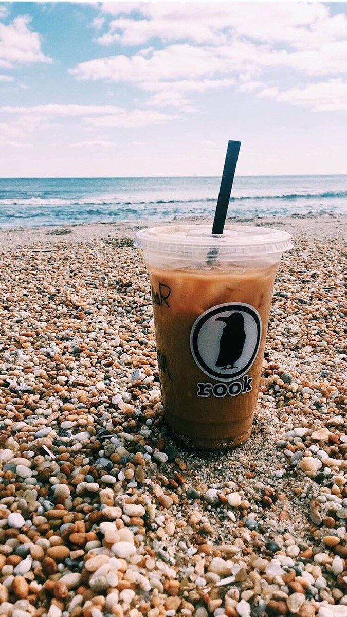 Countdown to summer. 📷<a href="/morganrue/">benjamin breeg</a>