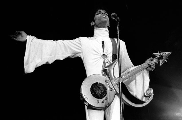 RMeverus's tweet photo. 2 years. RIP. 💜 @prince #RIPPrince #PurpleReign #PurpleArmy https://t.co/zHA81u6uEH