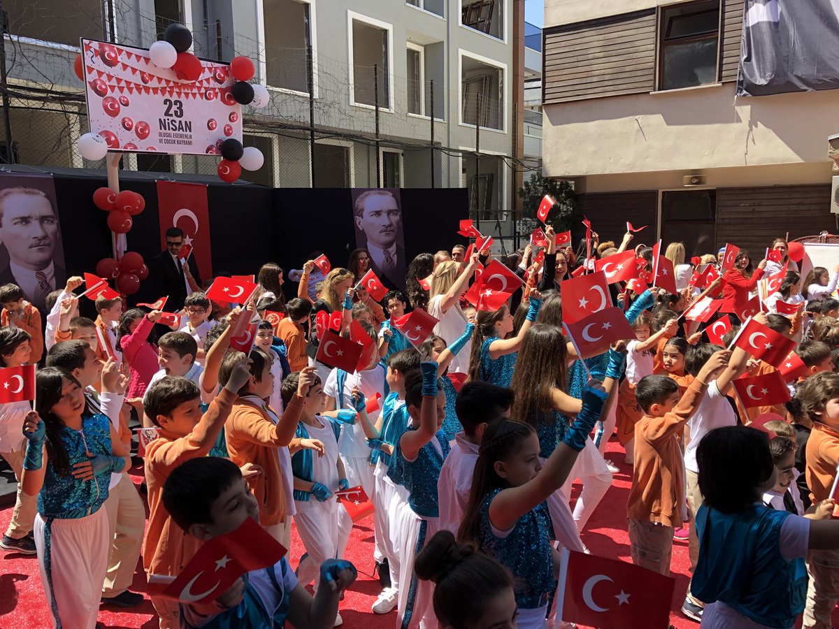 Üsküdar Doğa Koleji 23 Nisan Ulusal Egemenlik Ve Çocuk Bayramı törenimize katılan tüm velilerimize teşekkür ederiz. <a href="/AliRizaLule/">Ali Rıza Lüle</a> <a href="/salhakbay/">Salih Akbay</a> <a href="/nazli10er/">Nazlı Sert</a> <a href="/goknurasci/">Goknur Asci</a> <a href="/DogaOkullari/">Doğa Koleji</a> <a href="/DogaUskudar/">DOĞA KOLEJİ ÜSKÜDAR KAMPÜSÜ</a> <a href="/OymanMahmut/">Mahmut Oyman</a>