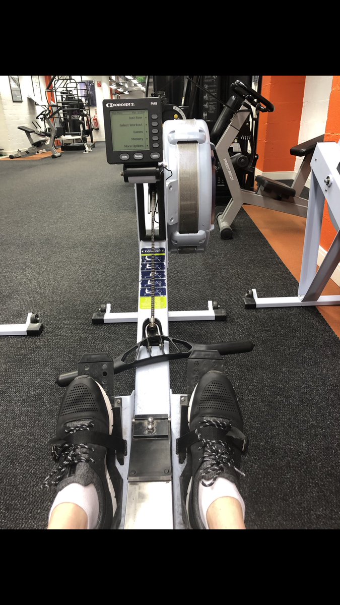 listokedistill's tweet photo. You need to build up those Gin points for the weekend... one 5 minute row is one #listoke and tonic (I tell myself)... #drinkresponsibly make sure and burn off the guilt during the week 😜 https://t.co/ywdeG2Q492