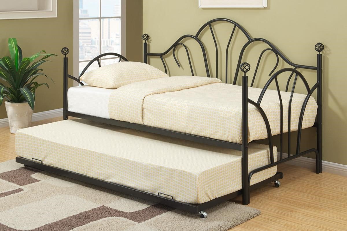 architectsideas's tweet photo. Scratch out the new ways to save room space with Architectures Ideas by placing #fourposter bed. Also, find amazing designs of #mattress as well as various #bedlooks.

See URL : https://t.co/RbFErQ5LVu

#bedlook
#fourposterbed
#mattress https://t.co/5uVXlVpNSR