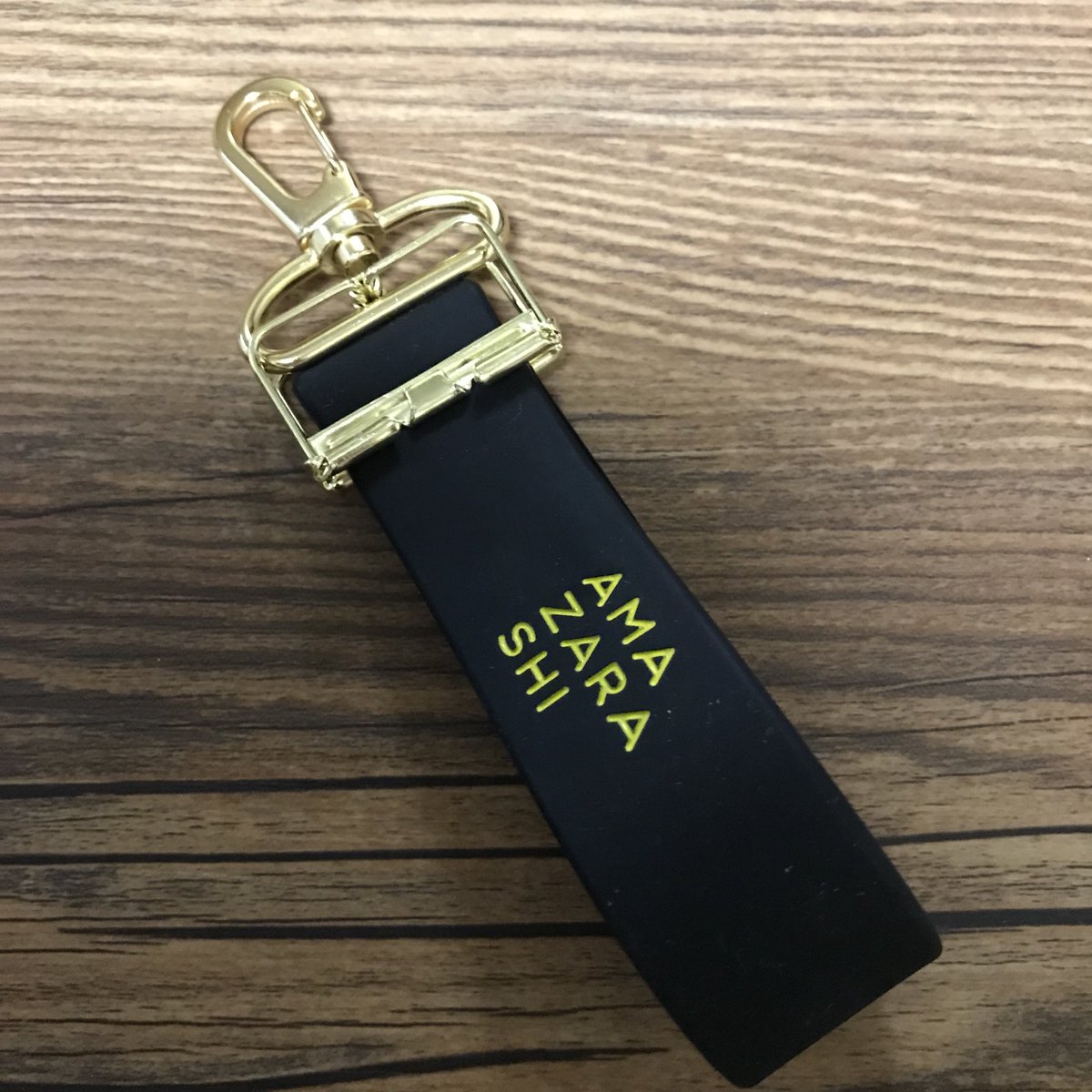 サトミさんのツイート ラババンを活用したいのでキーホルダーにしてみました 簡単に出来るしお値打ち W و و リンク先に詳細書いてありますよb ただ ライブに持って行きたいけど 持ってくリュックは金具が金だから合わないんだよなぁ D T Co