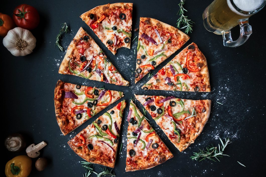 fulloflifefair's tweet photo. We have hand selected artisan food and drink vendors for the Full of Life Fair. Find out more here https://t.co/0epayQx1GK https://t.co/KjU6omhLvl
