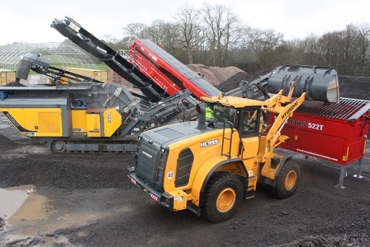 <a href="/dpcoldplaning/">DP Cold Planing</a> (FLUSCO) recycling Road Planings at their yard using 3 machines supplied and serviced by Taylor and Braithwaite.