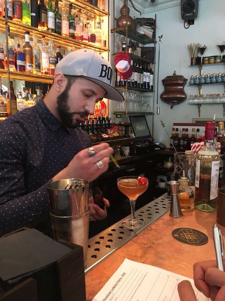 Joe Gabbitas (@hsljoe) on Twitter photo Lorenzo from <a href="/LittleBatBar/">Little Bat</a> taking us to Italy with his ‘Mother’s Comfort’ <a href="/southerncomfort/">Southern Comfort</a> Showdown <a href="/TheGibsonBar/">The Gibson</a> Lorenzo from <a href="/LittleBatBar/">Little Bat</a> taking us to Italy with his ‘Mother’s Comfort’ <a href="/southerncomfort/">Southern Comfort</a> Showdown <a href="/TheGibsonBar/">The Gibson</a>