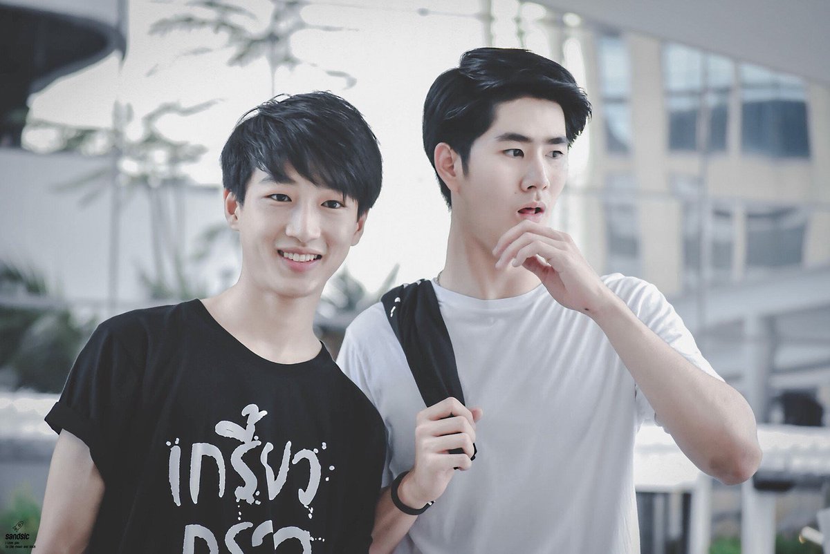 With_Earthh's tweet photo. ปากกาต้องเติมหมึก ความรู้สึกต้องเติมเต็ม
ขอบคุณภาพจาก @ssandsic #เอิร์ธไนน์
#earthdyy #nineksnine #withearthh #withearthnine #withnineksnine #TUSexyBoy #HBDTUSexyBoy https://t.co/LWtpN7PqFU