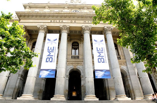 consejeroses's tweet photo. Cotizadas españolas: mayor facturación en el exterior y menos #deuda financiera https://t.co/nkku63DNUM Según un informe de @GrupoBME
#Empresas #Bolsa #España #Mercados #Ibex35 #MediumCap https://t.co/wPLBtxaRV8