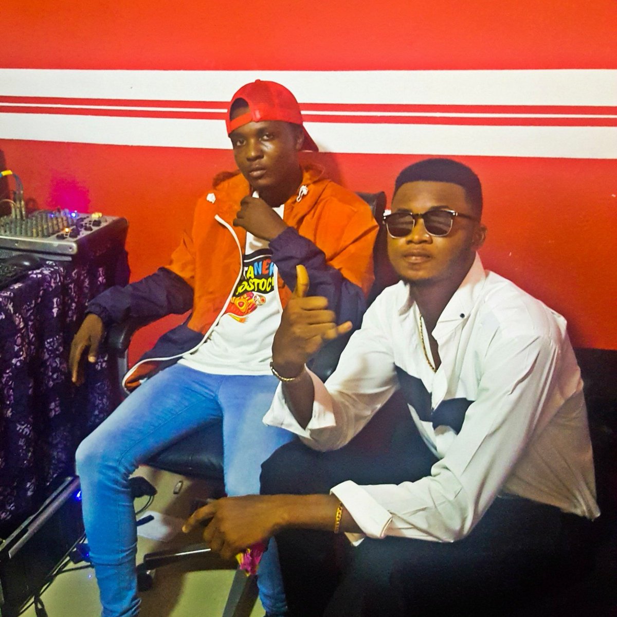 SwagBeatzGH's tweet photo. #NewProfilePic https://t.co/OXUAtrfstR
