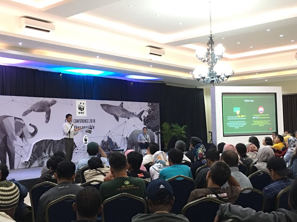 KPK_RI's tweet photo. Pimpinan KPK, @LaodeMSyarif hadiri Staff Conference 2018 WWF Indonesia di Taman Bukit Palem Resort, Ciawi, Bogor (23/4). Ia mengungkapkan ttg pentingnya Integritas dalam usaha perlindungan lingkungan dan sumber daya alam di Indonesia. https://t.co/XbF1fCnNuL