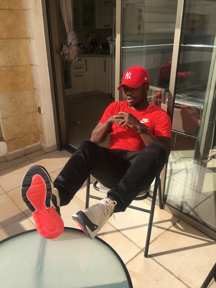 emmanuelmayuka's tweet photo. Game time tonight can’t wait https://t.co/AX0HRpLMNX