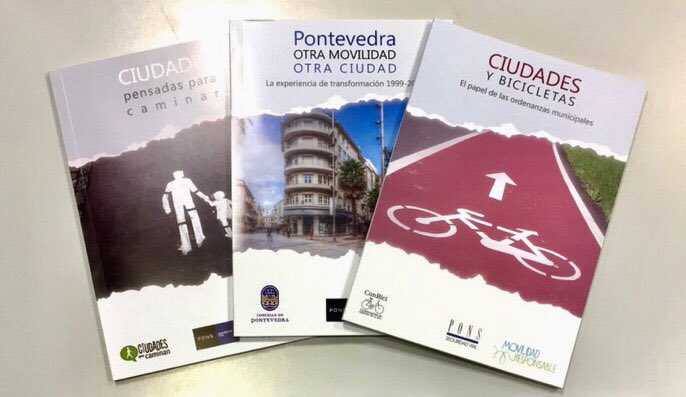 ImpulsoMobility's tweet photo. ⚠️ ¡No podíamos dejar pasar el #DiaDelLibro 📚 sin celebrar otro #sorteo! ⚠️

Sorteamos una colección de tres ejemplares de #Movilidad Responsable, ¿quieres conseguirla? 

1️⃣ Síguenos en @pons_SVial 
2️⃣ #RT este tuit

(Hasta hoy 23/04 a las 23:59) https://t.co/tRJMQgS2Sg