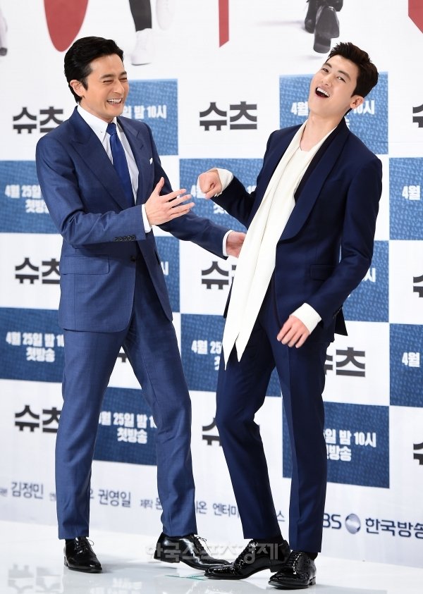 PHS_WORLD's tweet photo. #suits_korea 
#SUITS #슈츠 #박형식 #parkhyungsik #배우_박형식 https://t.co/gFVe5QiFi9