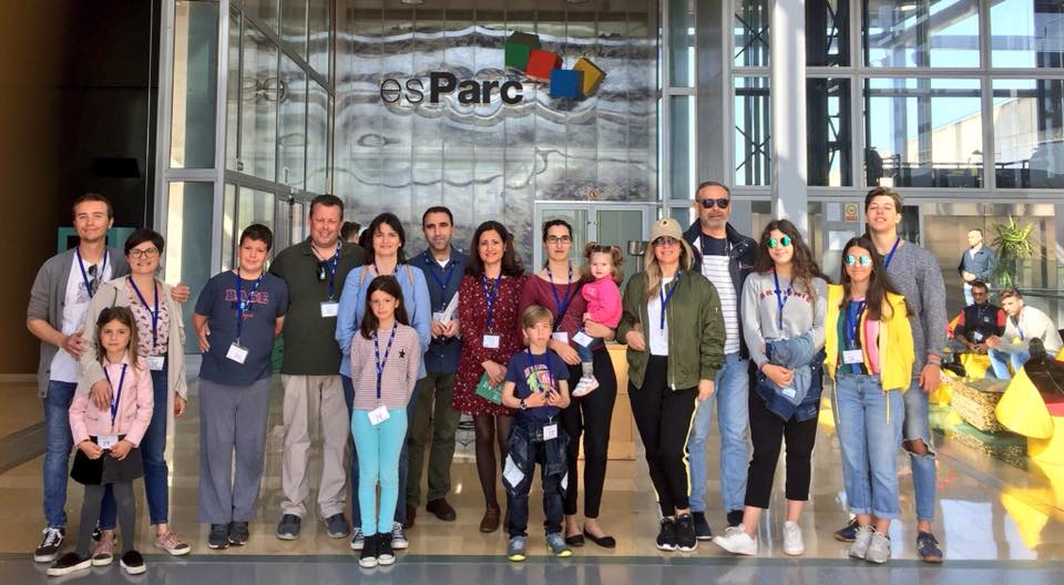 MacHotels's tweet photo. ¿Reciclas en casa? Los empleados de las oficinas de #MAChotels visitaron la Planta de #Reciclaje #TIRME. Un tour muy instructivo que revitaliza nuestra #concienciamediambiental. ¡Recomendable para adultos y niños! #RRR ¡#Reduce, #recicla, #reutiliza! https://t.co/Q6ysKPixoA https://t.co/s954UJ4Abo