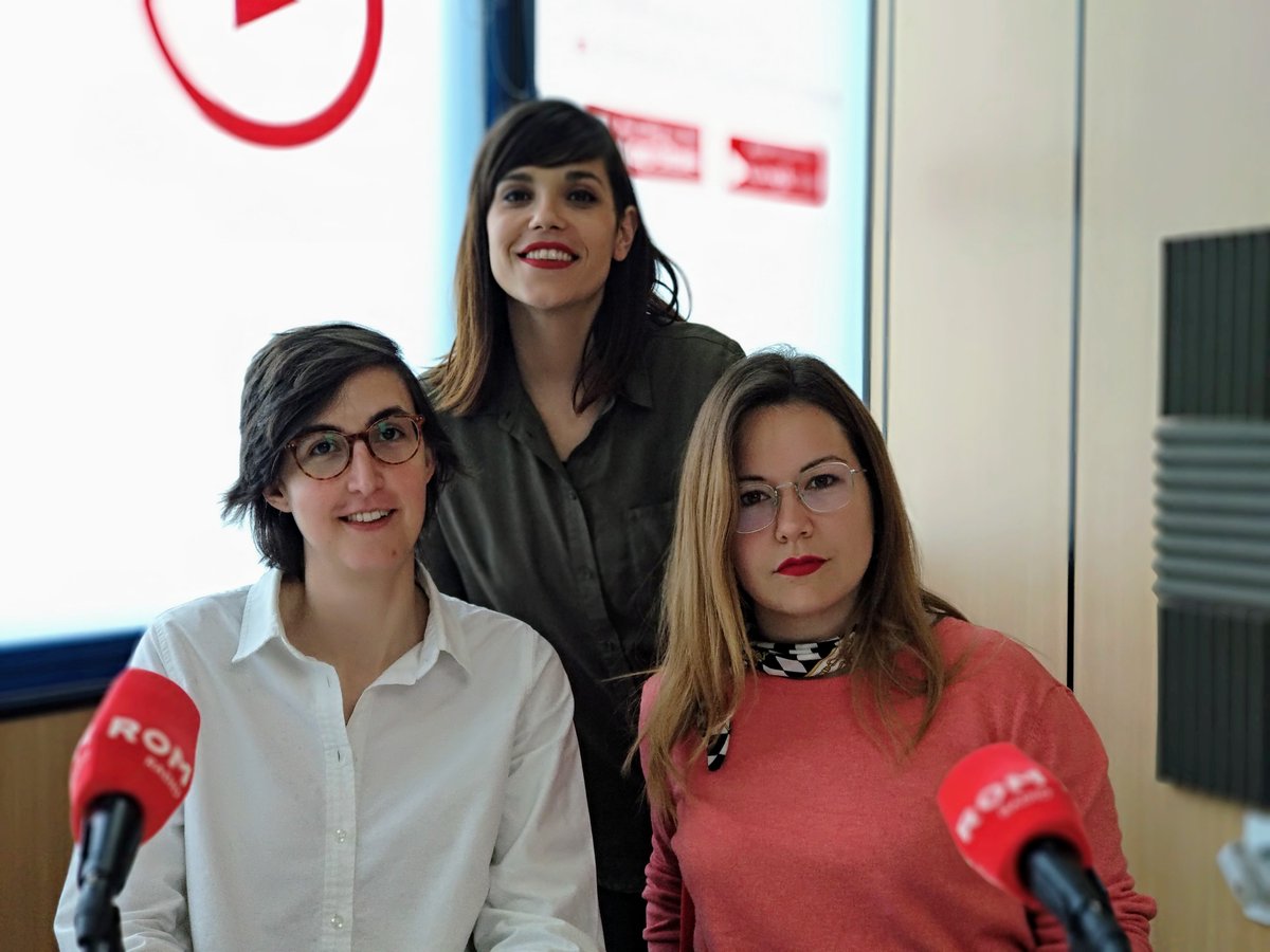 RomMediaMurcia's tweet photo. Recibimos ya en nuestro estudio a #GretaBungle y a #BeatrizMiralles que formarán parte de la exposición multidisciplinar "Al Amor Propio" en #LOFT113
dentro del ciclo #SomosGrrrl del @WARMupfestival https://t.co/hddMJseDAR