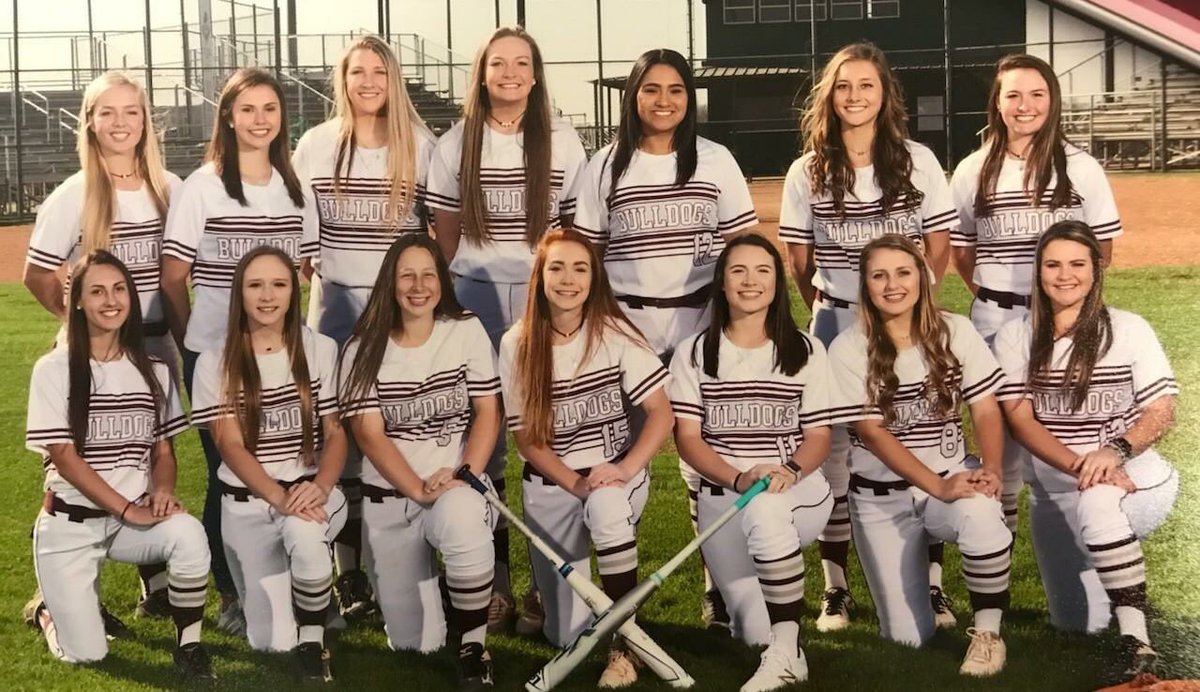 waller-isd-on-twitter-congrats-to-the-lady-bulldog-softball-team