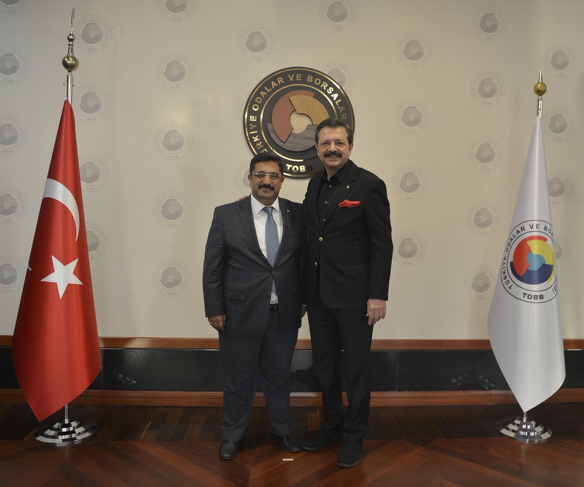 Tatvan Ticaret ve Sanayi Odamız; Yönetim Kurulu Başkanı, Meclis Başkanı, Meclis Üyeleri ve Delegeleri ile ziyaretime geldiler. Bu nazik ziyaretleri için teşekkür ediyor ve görevlerinde üstün başarılar diliyorum. <a href="/Tatvantso/">Tatvan Tso</a> <a href="/Bilaldagdagan/">Bilal ADABAĞ</a>