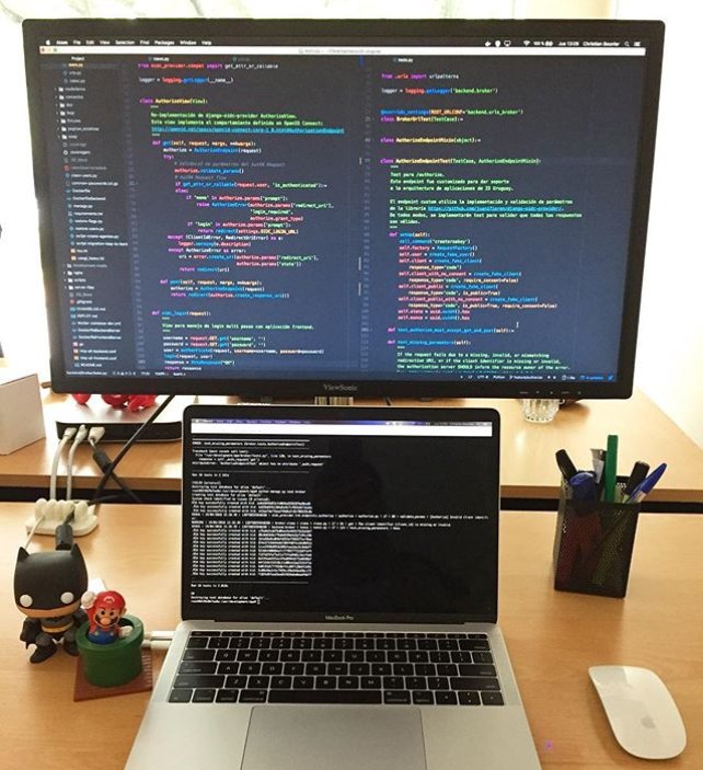 shutupjustfocus's tweet photo. It will be a TDD afternoon 🖥👨🏼‍💻
.
.
.
#code #coder #codinglife #programming #programmerlife #softwareengineering #softwaredeveloper #geek #lifeofacoder #programmer #devlife #codebeach #ipad #apple #applekeyboard #programmerrepublic #software #uruguay #tdd https://t.co/rk1915YQqm
