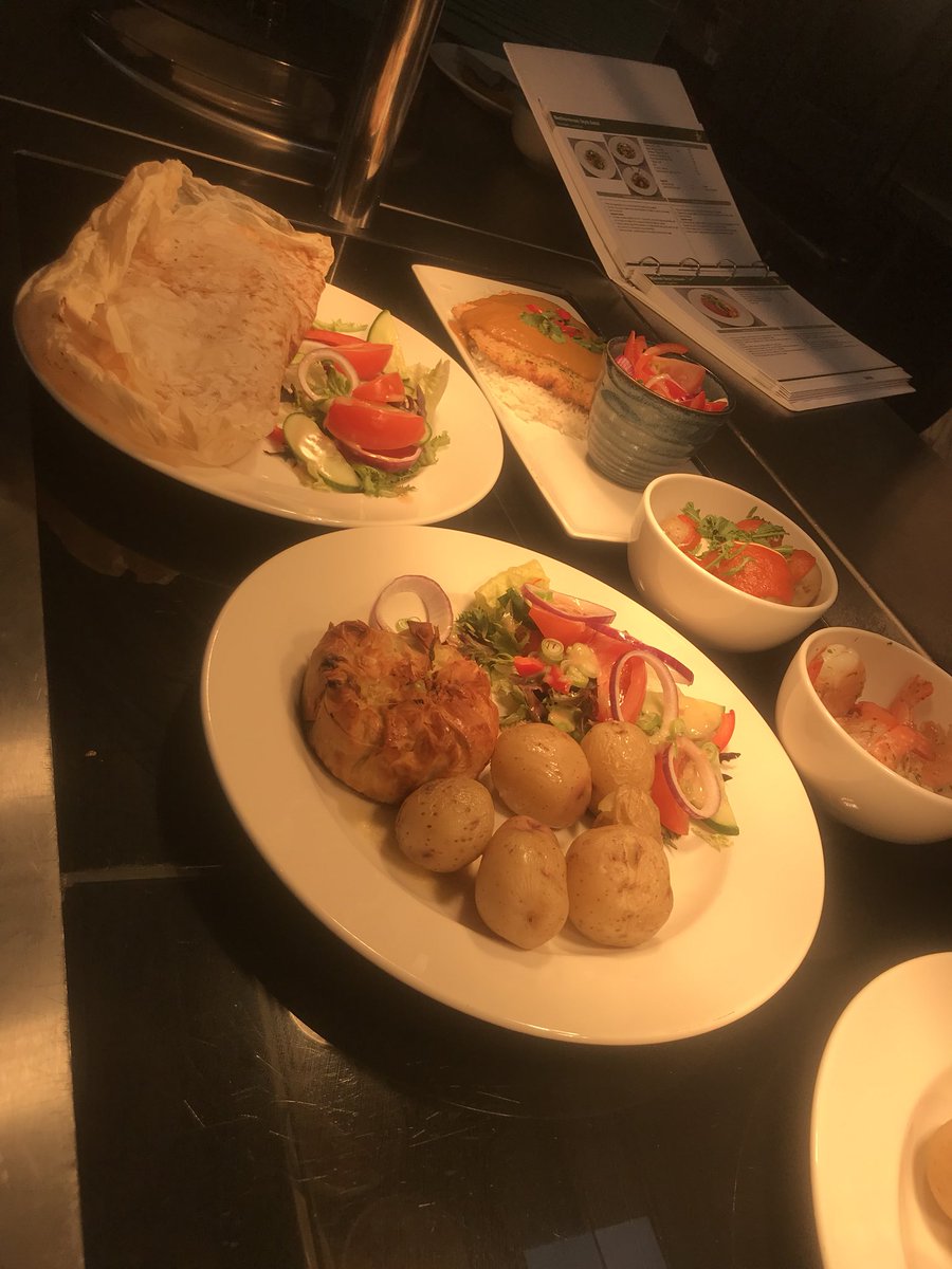 New Menu Time🍾🍽  #1team #tastesofthemediterranean #tyme