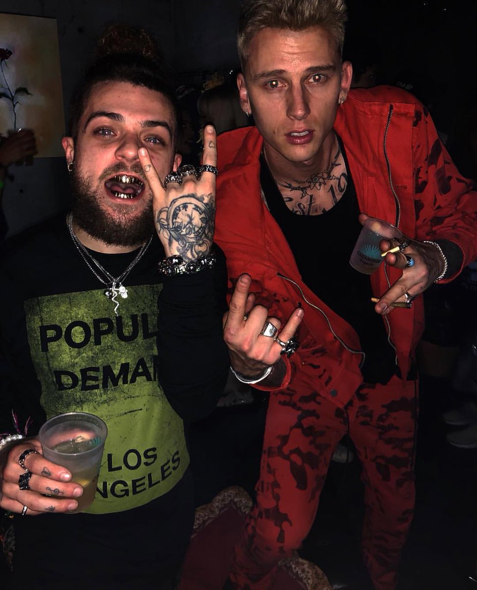 Doobie On Twitter Happy Birthday Motherfucker Machinegunkelly Ohio Til We Dead Djhylyte I can care less about being a rapper im down to collab with. doobie on twitter happy birthday