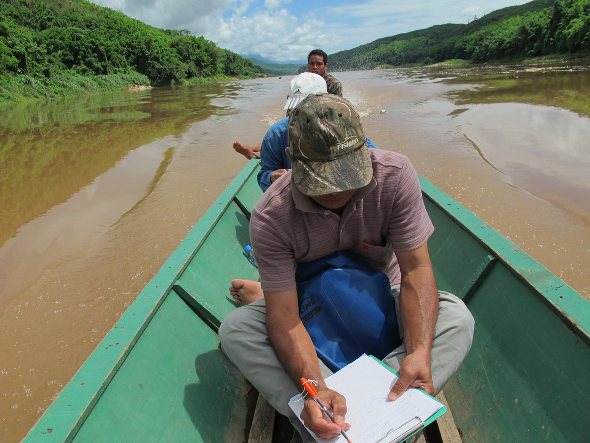 Fishbiology's tweet photo. Hot off the press! Our latest #publication w/ @BlueVentures @ConservationOrg @FaunaFloraInt @TBTInetwork and others on transferable lessons btwn marine and freshwater #protectedareas is in the current issue of Aquatic Conservation: https://t.co/7zyYjr66Ja https://t.co/wJGrcLZ02M