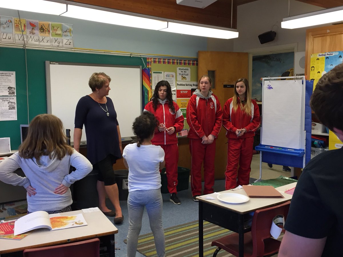 <a href="/MBPaaa/">Metro Boston Pizza</a> thank you to Newcombville Elementary school.  Boston Pizza had so much fun with  all the students, especially during recess playing soccer, basketball, tag, swings and a big floor hockey game against the grade 5 students;  everyone had a blast @newcombville