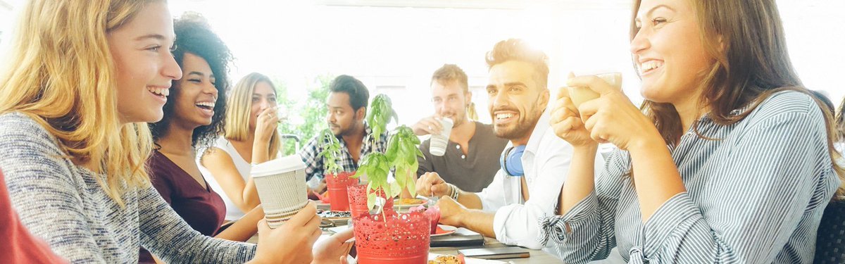 School_apply's tweet photo. Discover some of the best ways to make the most of your social life in one of the most vibrant regions in the world ☀️ Read now! https://t.co/0xLXvS0yH6 #schoolapply #studyabroad #SAbroad #mydubai #visitdubai #university https://t.co/aEVQ2LXHzI
