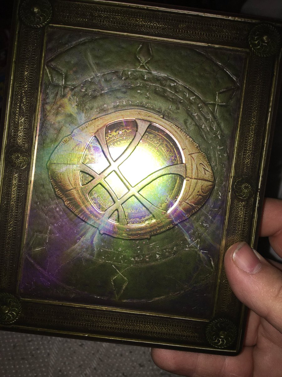 Robbie_Rebel's tweet photo. 72 Hours to go! And I still have 5 movies left! So let’s continue the #MCUMARATHON with No.14 Doctor Strange! 2016! #CountdownToInfinity https://t.co/rF3A837AdK
