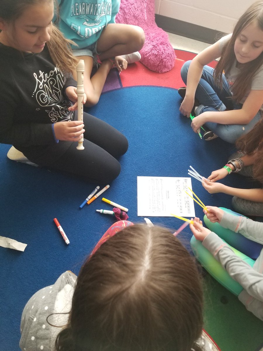 Ms_Alongi's tweet photo. Using lights to create a musical experience for those with hearing impairments #inclusive #crosscuricular #musicinscience https://t.co/kgYTyeTogK
