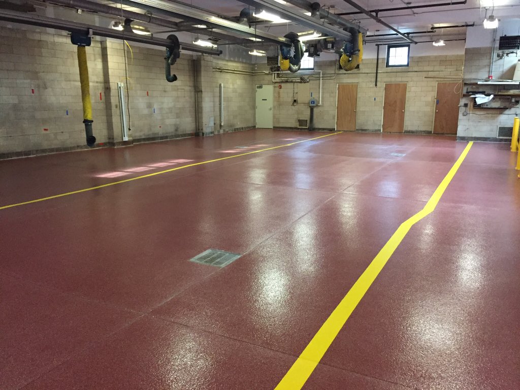 PFDTonySneidar's tweet image. Squad 72 quarters anther step closer to reopening its doors after major renovation project. New slip resistant floor coating will help keep @PhillyFireDept members safe #24x7x365 #PFDLogistics