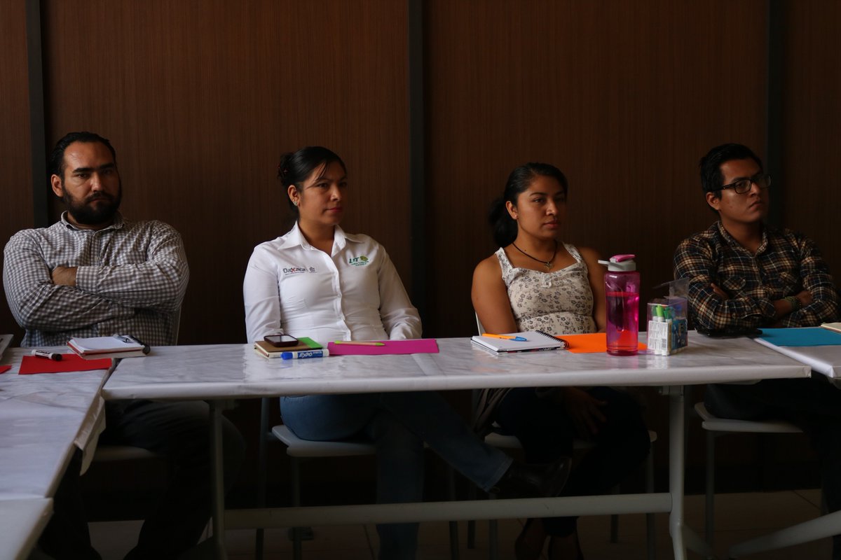 utvco's tweet photo. Como lo establece nuestro modelo educativo de #UUTT, impulsamos permanentemente la formación dual en nuestros procesos, hoy se reúnen las áreas involucradas para trazar ruta renovada en materia de visitas empresariales para el cuatrimestre mayo- agosto.
#EducaciónQueTransciende https://t.co/Lw7qXM2lFC