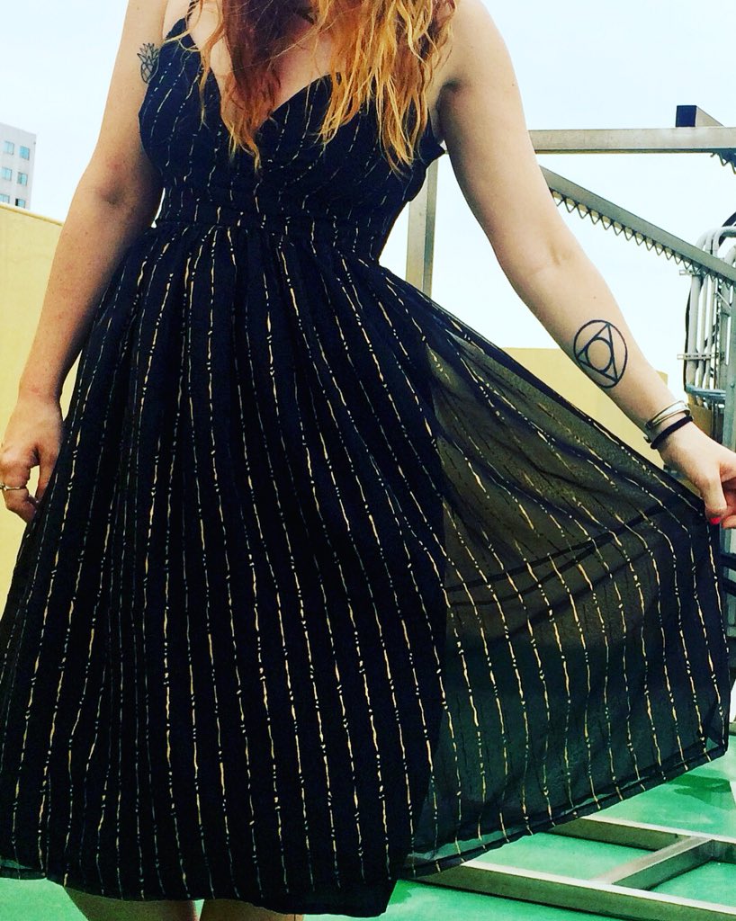 enchantedrebels's tweet photo. This dress is 36yrs old! Head over to my website to read about its interesting life ❤️ https://t.co/oS5BCIxJzt #lovedclotheslast #lovestory #FashionRevolution #whomademyclothes #vintage #vintagedress #ethicalfashion #sustainablefashion https://t.co/2wXWNthoGr