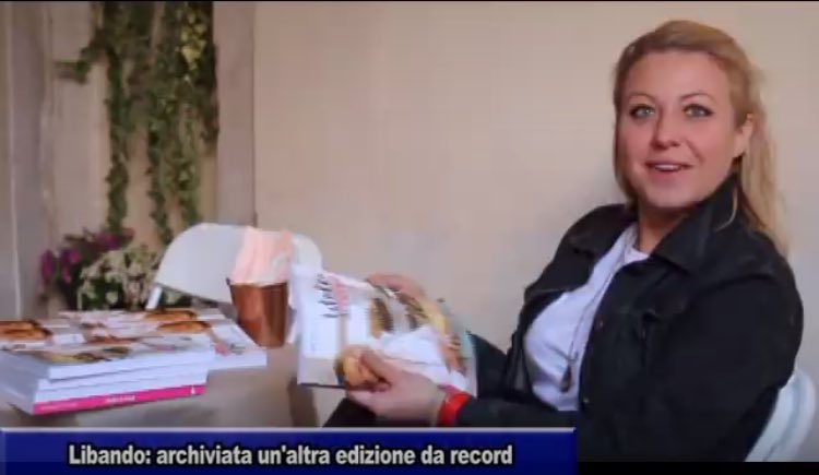 marymariani86's tweet image. #libando18 altra edizione da record facebook.com/teledauna/vide… #Foggia #cucinamadre #Foodie #streetfood #Food #lighting #woman