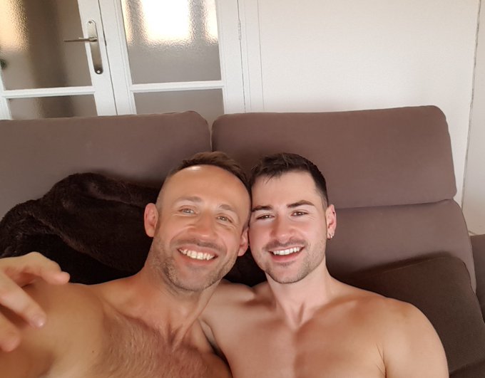 1 pic. More pics with adorable @LukasDaken https://t.co/yEQ7Nfzm9D