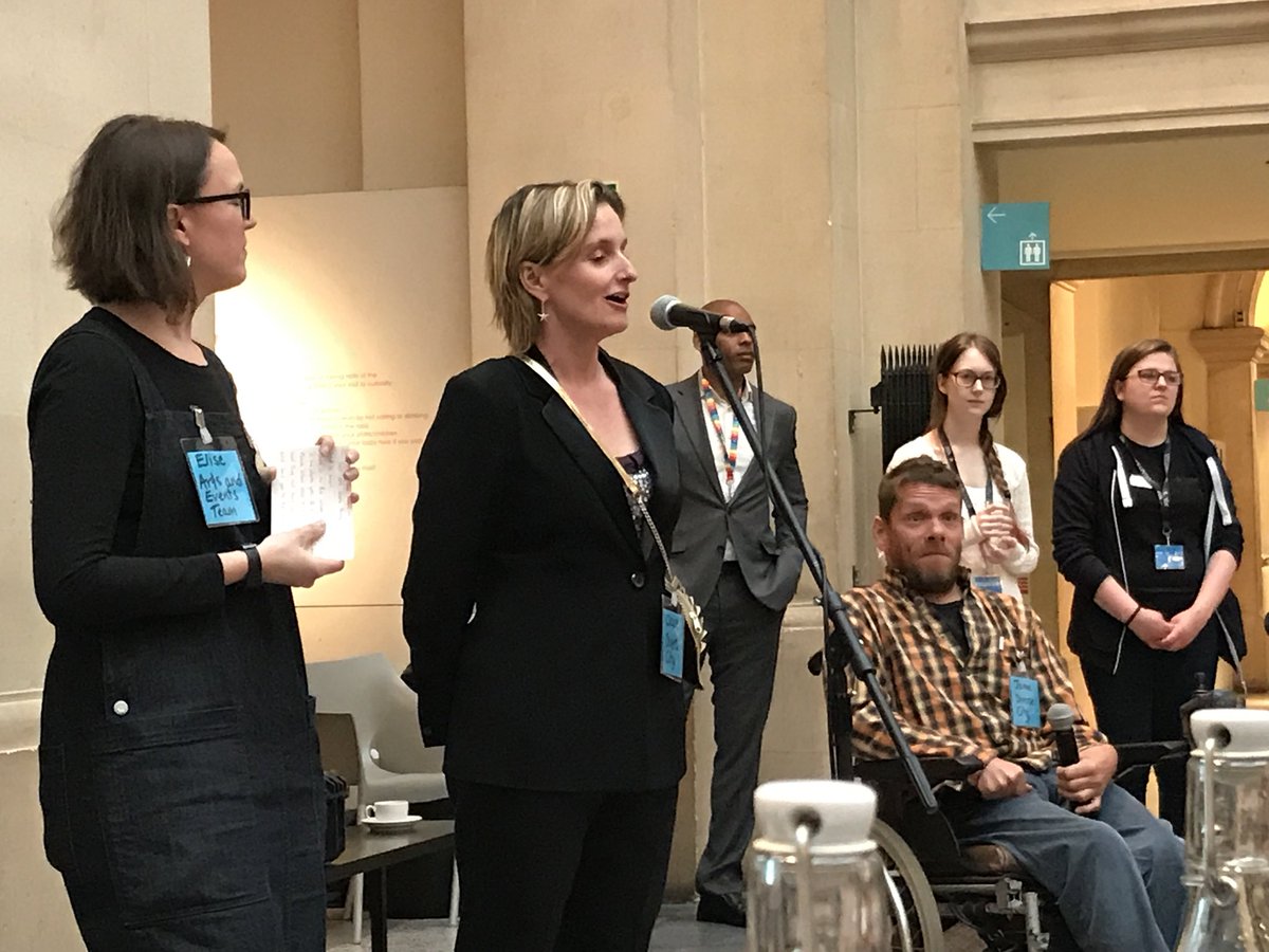 KaminaWalton's tweet photo. Great day with @RisingArtAgency artists and friends hosting discussion on young people & governance at #DoingThingsDiff. Thanks to @ClaireHodgson20 for an inspiring opening address and @Brisarts_events and @diversecity1 for the invite https://t.co/6aeCnIrJng