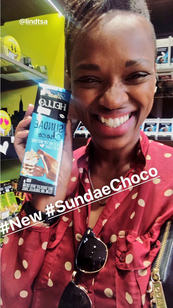 FixMoeti's tweet photo. The NEW @LindtSA โSundae Chocoโ is to die for ๐๐๐๐๐๐๐๐๐๐๐๐๐
#LindtHELLO #Yummy #MyPeoples #SundaeChoco ๐๐๐ https://t.co/RN7BrLHeFl