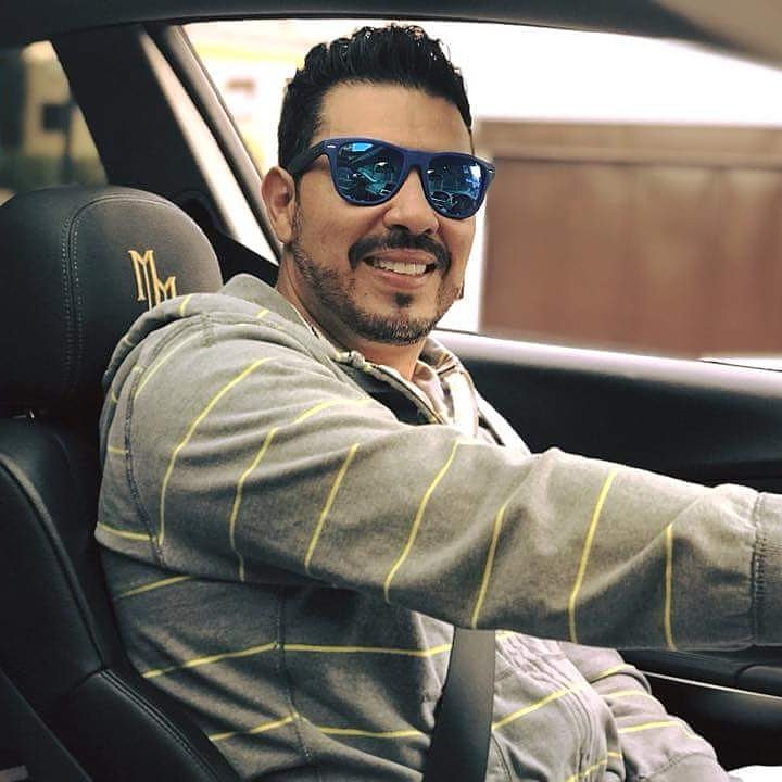 Un Estilo....Una Marca #RikabanddeMarioMolinares#AquiEstare#NohePodido #VoyaOlvidarmedeTi#TuEres #lamasBella#worldmanagerMiryamMotta #southamericamanagerJohnSanabria#GlobalArtistasColombia