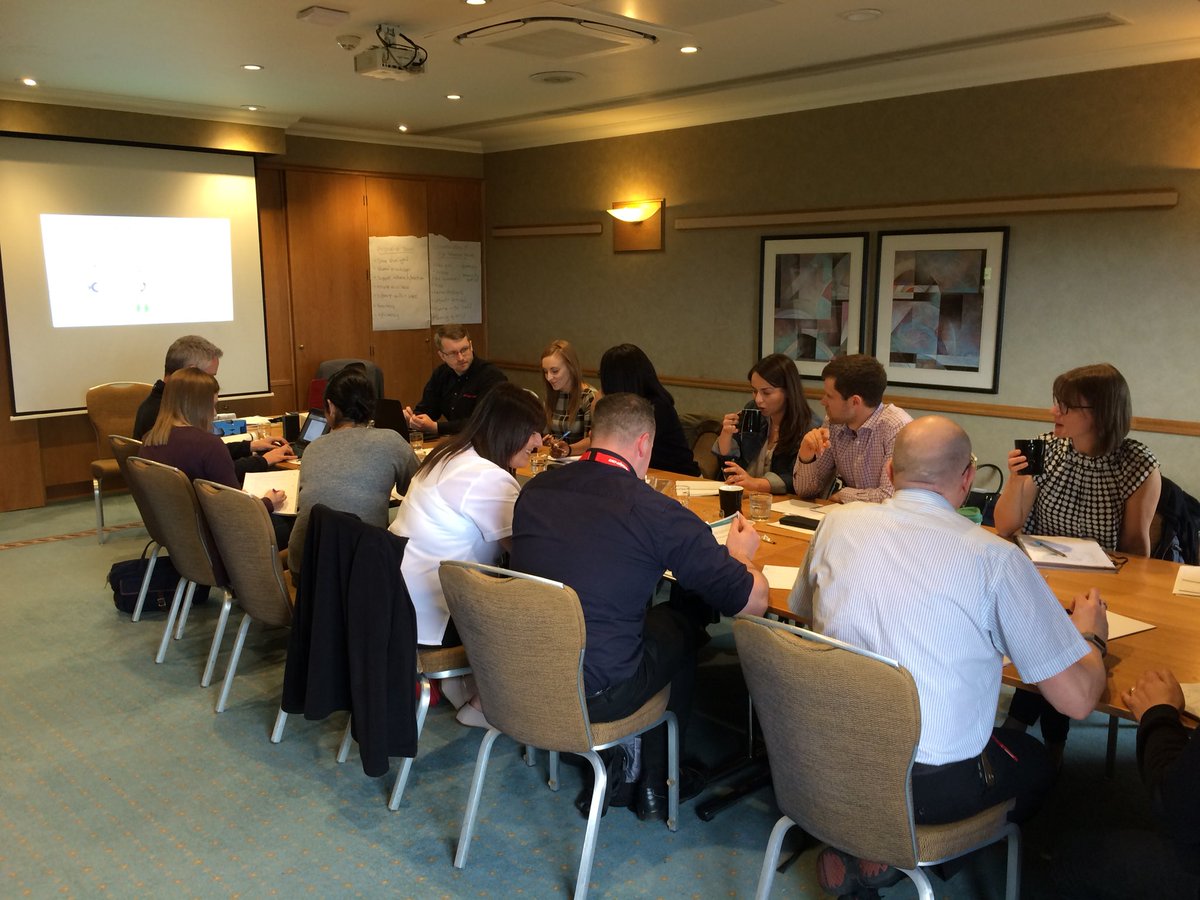 GrahamRave_hj's tweet photo. Another engaging day of delivering a CMI workshop on ‘Managing a team to achieve results’ for @GatewayHR #CMItraining https://t.co/afenzuby7E