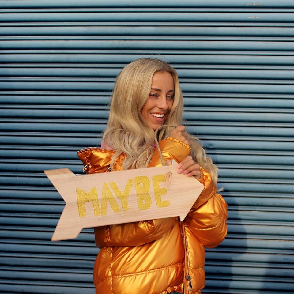 wepluggoodmusic's tweet photo. ~ @GabriellaVixen has released her new single tilted ‘May Be’ - this throwback ‘90s inspired west coast jam just brings to mind, the summer feeling
Listen to it here: https://t.co/OFZt4Z0qaY
#GabriellaVixen #MayBe #KZProd #MusicMonday https://t.co/KmvCvnz0kr