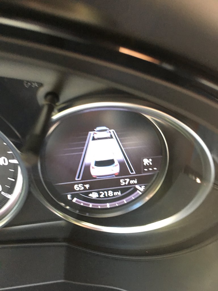 KFinProductions's tweet photo. We are taking you inside this #DeanMcCrary CX-9! These are the #Fab5 wheels for 1 more week. Check out the”aggressive grill”,the safety specs which show you how close you are to the next vehicle&tires which hug the interstate=#ZoomZoom!Details next on #MobileMornings @fmtalk1065 https://t.co/mHqnRIdLSe