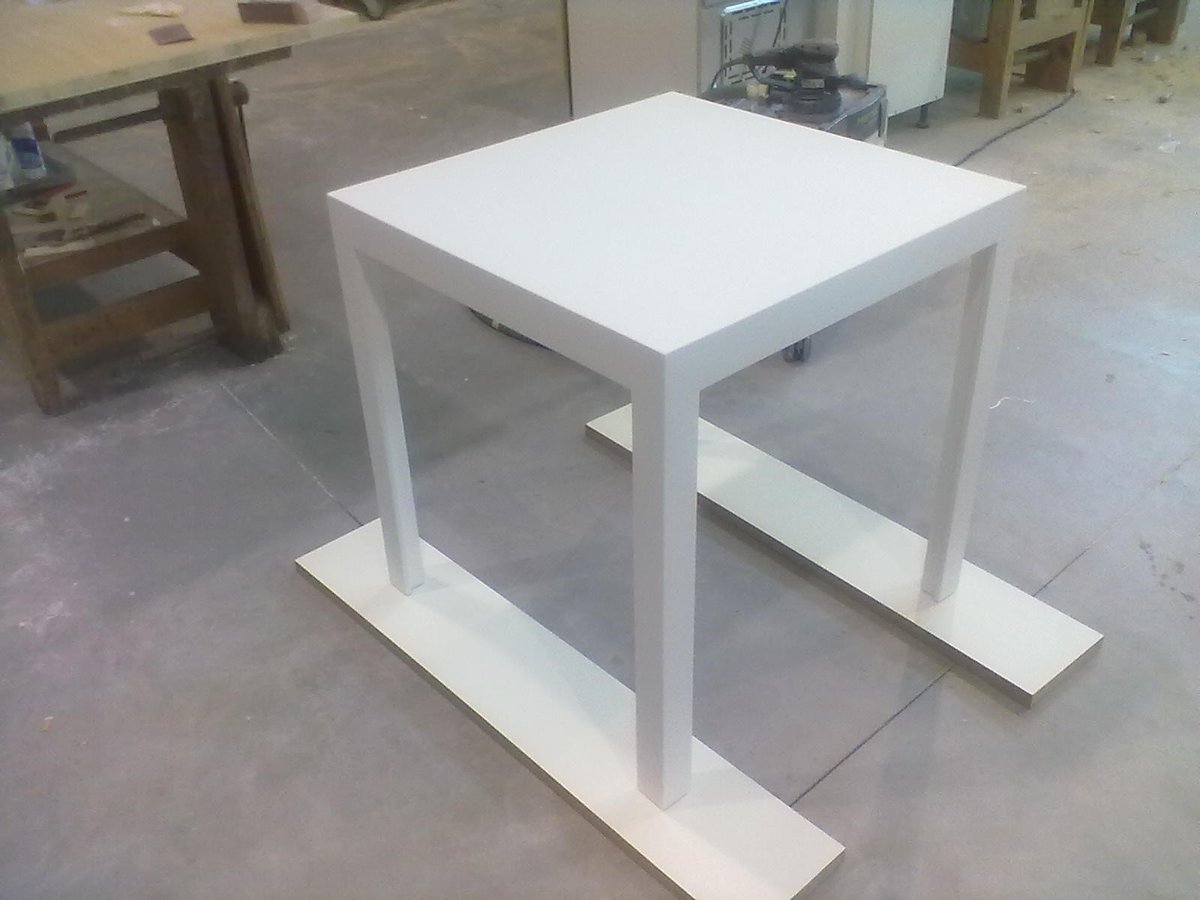 MyChicDesign's tweet photo. Tavolo in Corian. Visita il nostro sito https://t.co/7hN3ltbKx2! 
#mychicdesign #corian #tavoli #tavolo #tavoloincorian #homedesign #design #cucina #saladapranzo #architettura #moderno #stilemoderno #solidsurface #dupont #projects #materials #designideas #ideedidesign https://t.co/oaABWnw0Uf