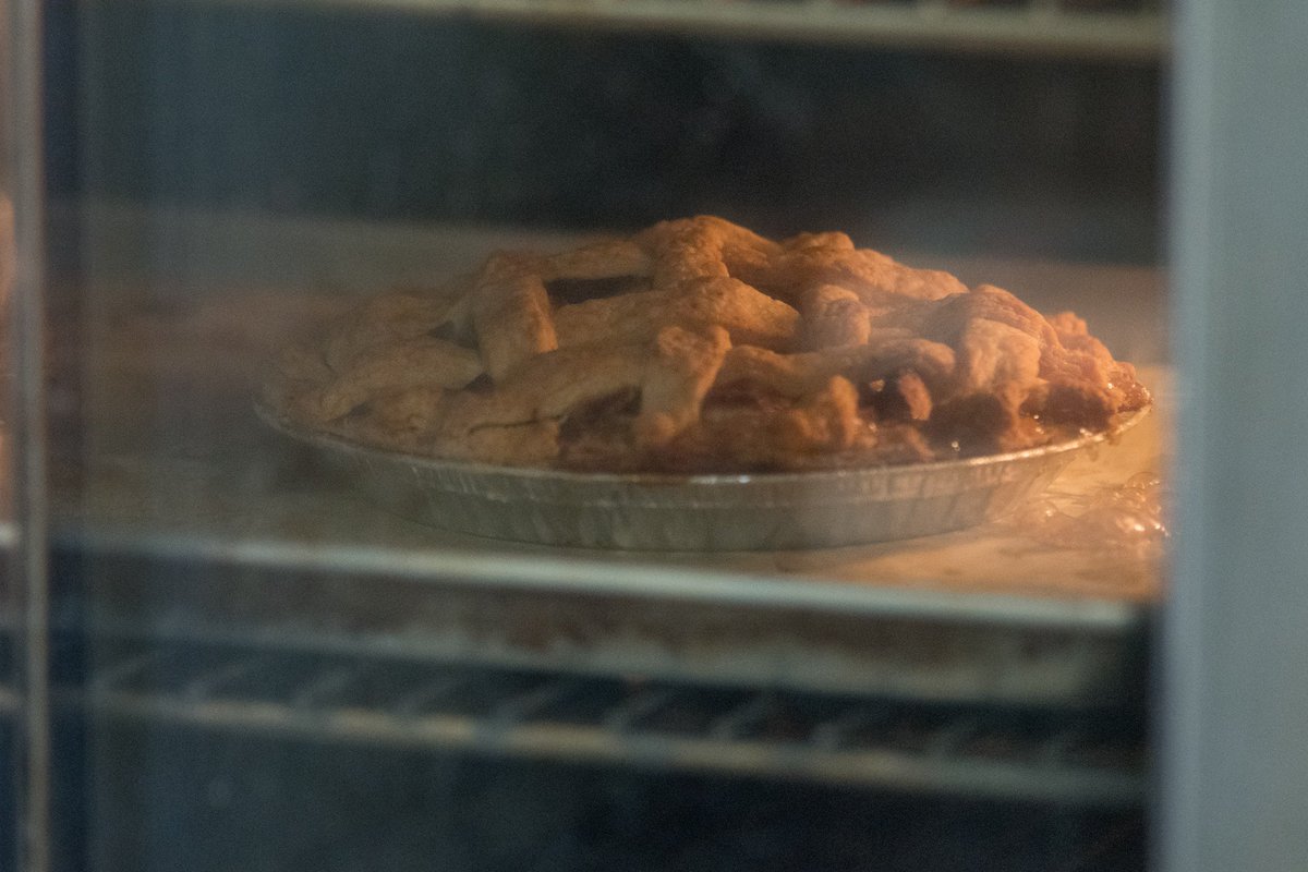 Bucks_edu's tweet photo. Happy Monday! Treat yourself to some delectable pastries, pies, cookies and more! Bucks Bakes will be selling their DELICIOUS DESSERTS from 10a-1p outside of the Zlock and also by the Solarium! #bucksBakes #bucksccc #pastrystudents #culinaryarts https://t.co/I3dbEOakmZ