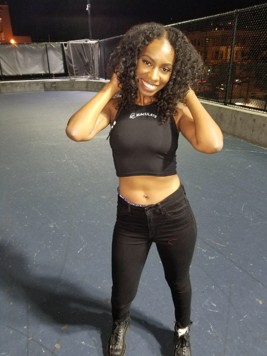 lajefalajefa's tweet photo. Tell em bout me. @asiapasiap #rapperchick https://t.co/WWp3SwKDzw