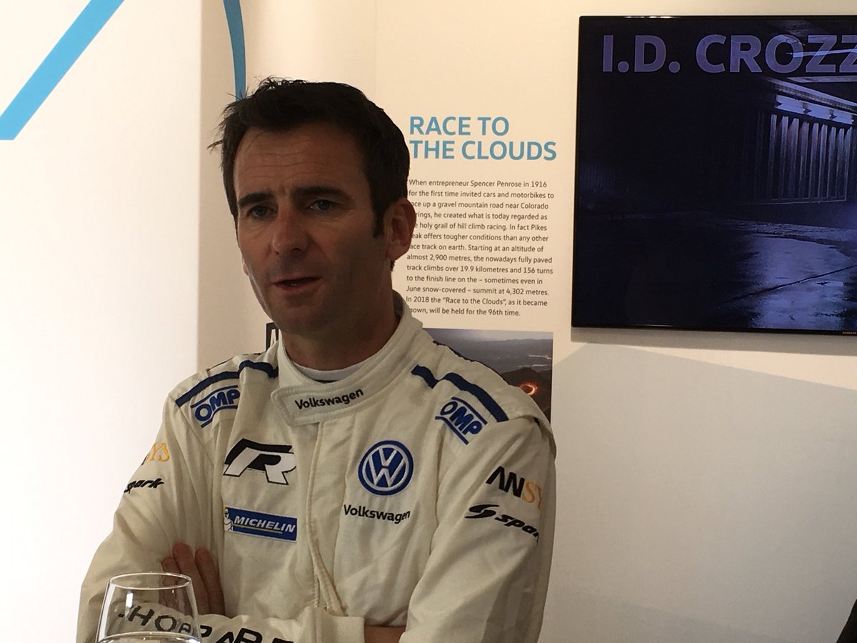 icigardlozere's tweet photo. Nouvelle #voiture pour @RomainDumas : présentation de sa nouvelle sportive 100% électrique ce matin au @PoleMecanique à @VilledAles 🏎 en route pour la #course #automobile de #PikesPeak ! #Alès #Gard #Volkswagen https://t.co/Jh7Xz7Xj1F