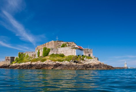 States of Guernsey tweet media