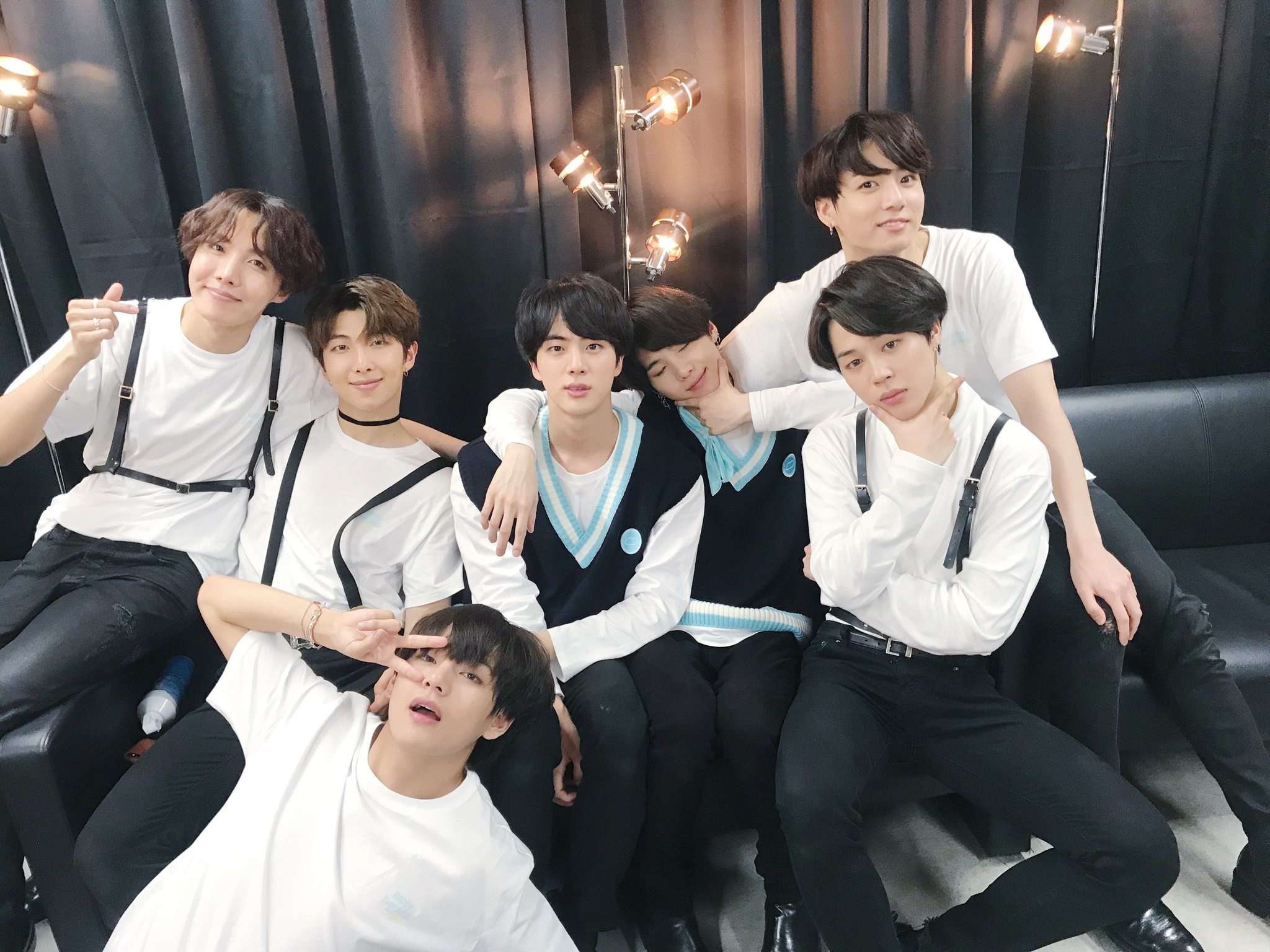 DbePjQvV4AA6Ovv?format=jpg&name=orig