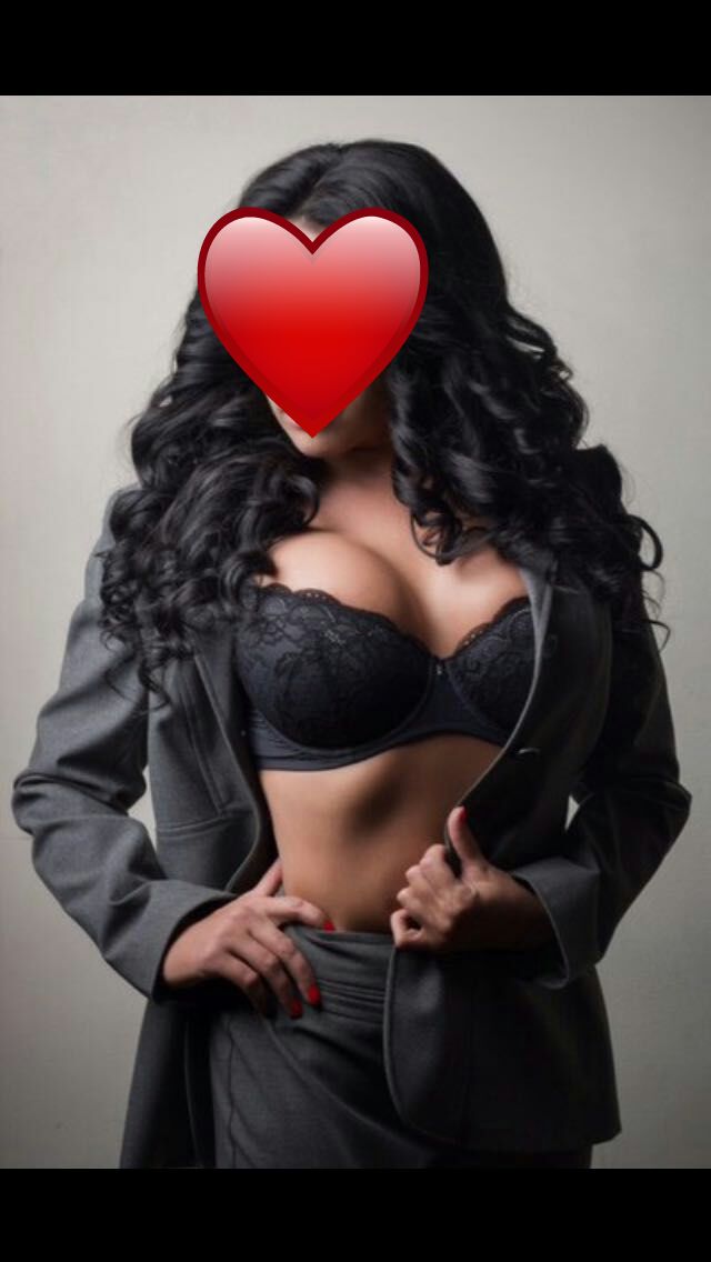asli_3545's tweet photo. beyler ben asli Yaş 21 Görüşmeleri İZMİR bucada kendi güvenilir yerimde yapıyorum saat 13:00 ile 24:00 saatleri arası 
asli tel.0554 359 6084 https://t.co/3LVKEeApCc