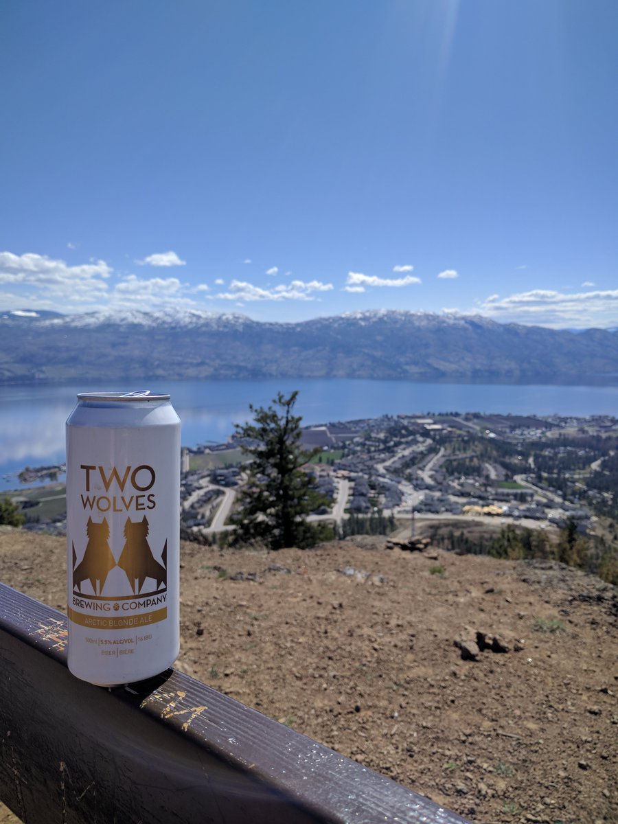twowolvesbeer's tweet photo. A nice day in the Okanagan, courtesy of the GM from the Delta Grand #deltahotels #twowolvesbeer https://t.co/QgaMLEVrkT