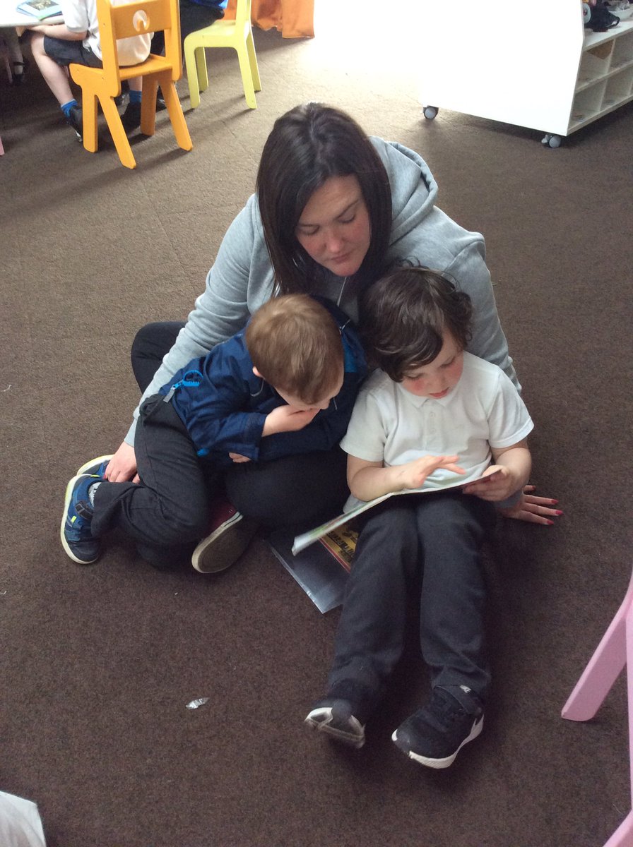 Y1JGPS's tweet photo. Our parents enjoyed reading a book with their child this afternoon. https://t.co/boSpTM2Edj