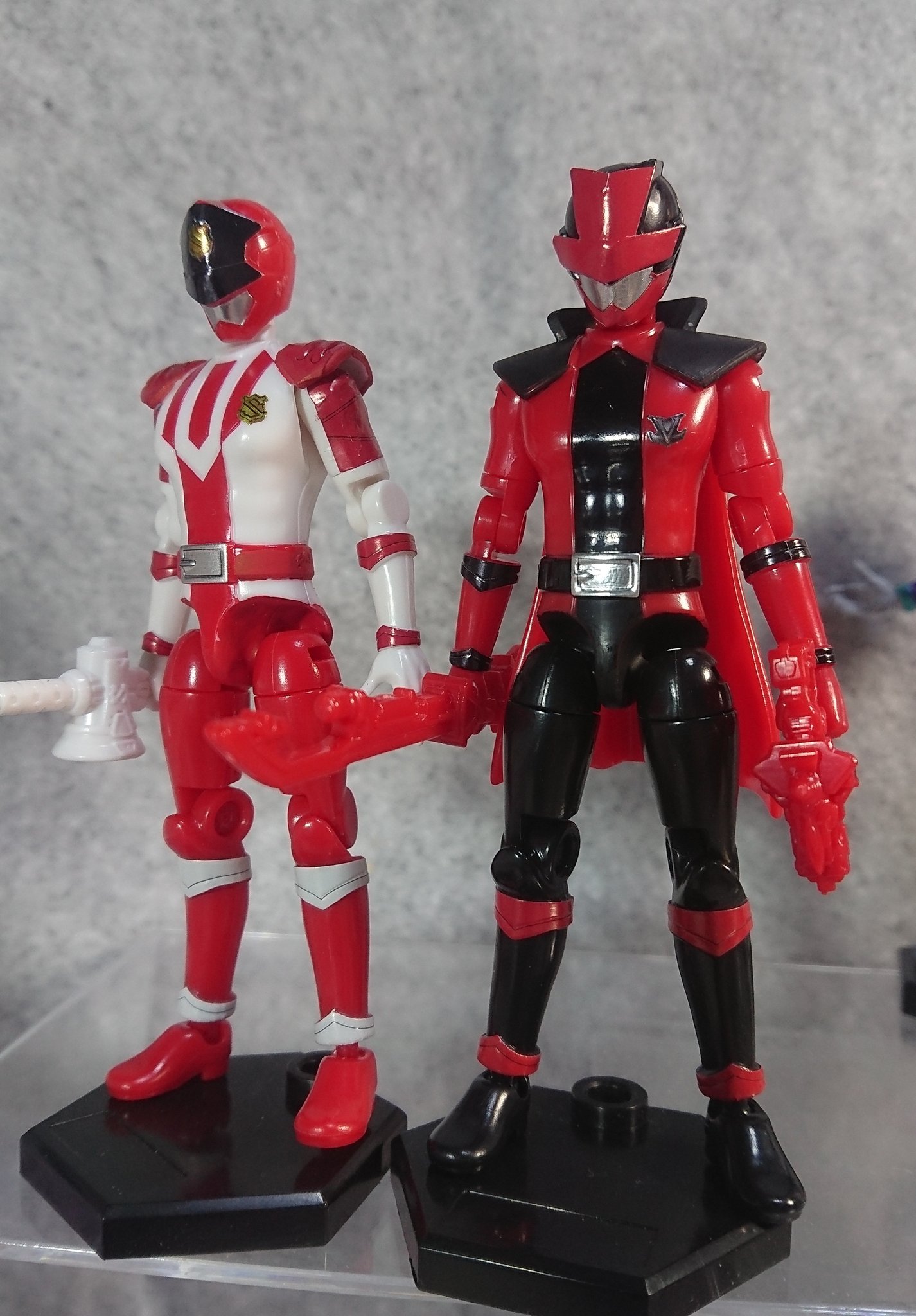 Isaya8 勇動 勇動実験室 ルパンレンジャーvsパトレンジャー で 同じ事をルパンレッドにも あとシルバー追加塗装すれば ブンドド用に最適 T Co Iiofqgej6h Twitter