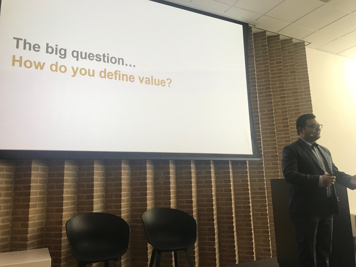 BiancaZenkel's tweet photo. Defining value in Procurement with @ayanchakraborty at #SAPAribaLive in Amsterdam. https://t.co/DJVfnzJJ9c